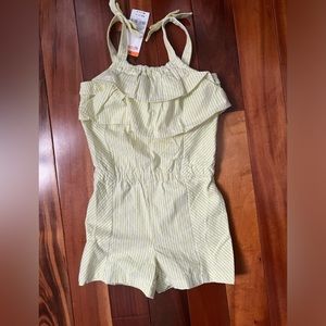 NWT 4-5 T GYMBOREE romper with  spring light green and white. 100% cotton.